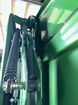 2019 John Deere 560M Baler/Round