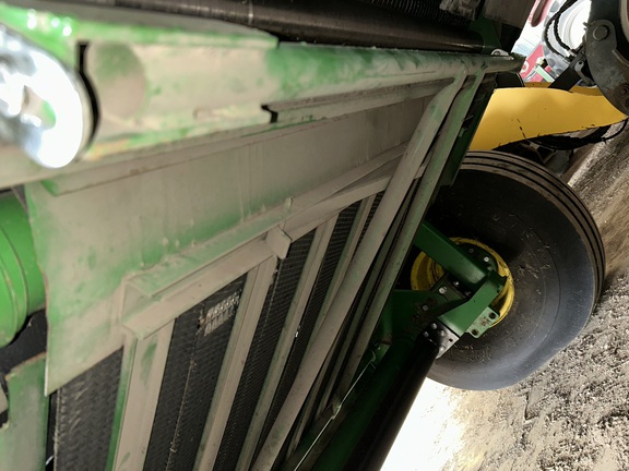 2019 John Deere 560M Baler/Round