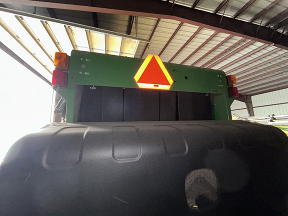 2019 John Deere 560M Baler/Round