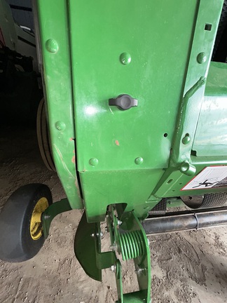 2019 John Deere 560M Baler/Round