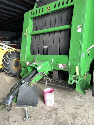2019 John Deere 560M Baler/Round