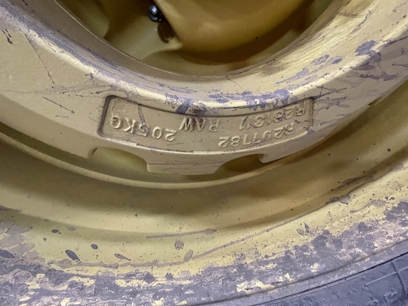 2011 John Deere 7330 Tractor