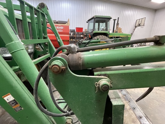 2011 John Deere 7330 Tractor