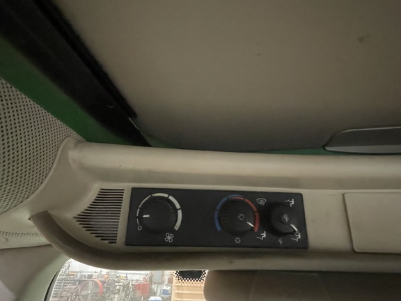 2011 John Deere 7330 Tractor