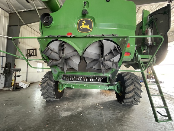 2024 John Deere S780 Combine