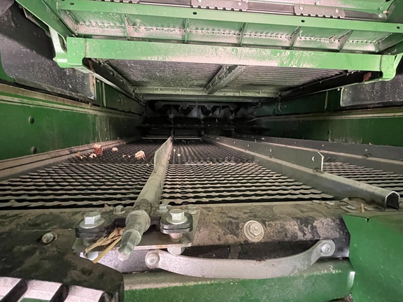 2024 John Deere S780 Combine