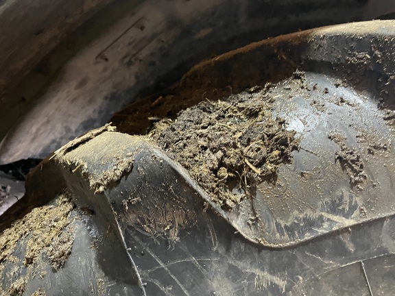 2019 John Deere 6130R Tractor