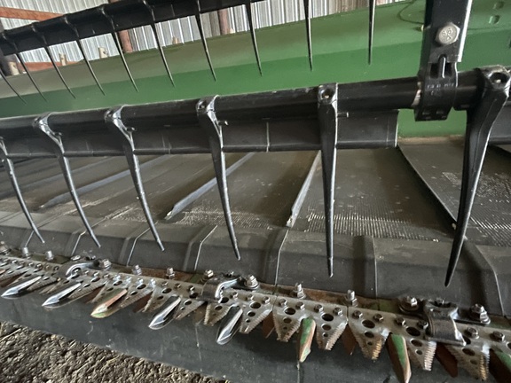 2012 John Deere 640FD Header Combine