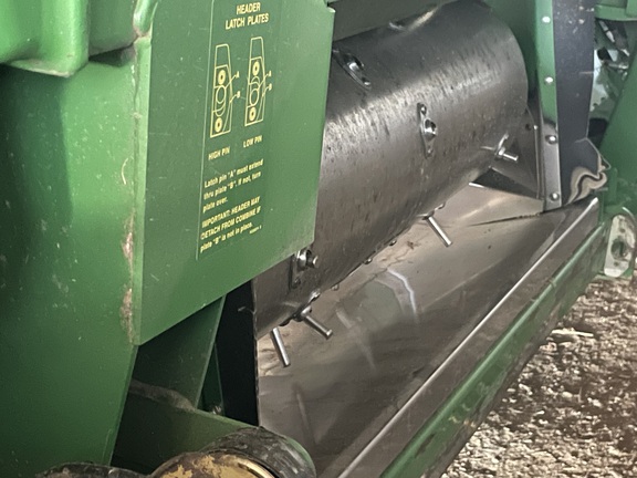 2012 John Deere 640FD Header Combine