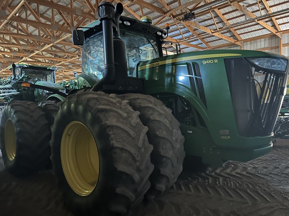 2014 John Deere 9410R Tractor 4WD