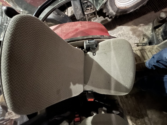 2016 Case IH Puma 185 Tractor