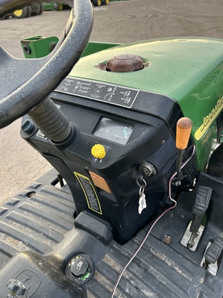 2004 John Deere 2210 Tractor Compact