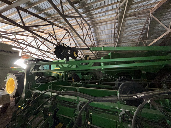2013 John Deere DB60 Planter