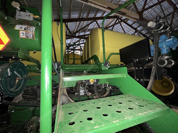 2013 John Deere DB60 Planter