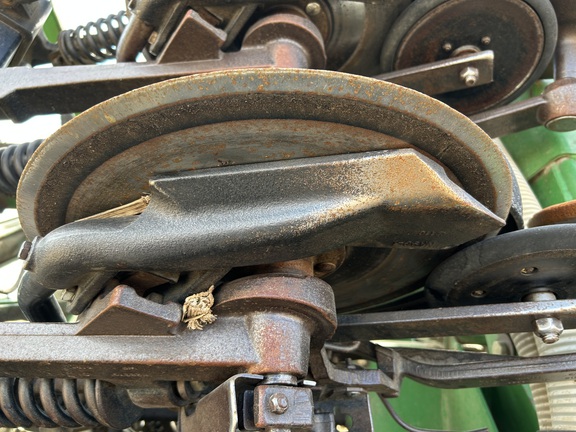 2003 John Deere 1890 Air Seeder