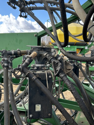 2003 John Deere 1890 Air Seeder