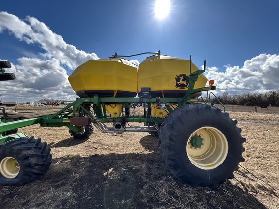 2003 John Deere 1890 Air Seeder