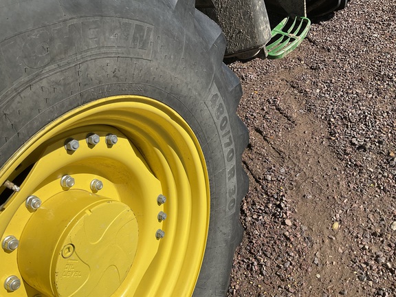 2022 John Deere 6R 195 Tractor