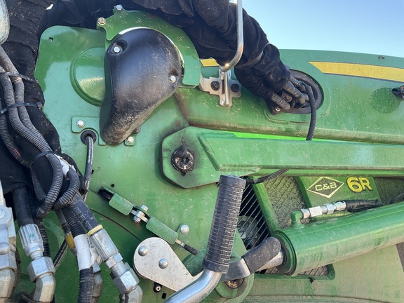 2022 John Deere 6R 195 Tractor