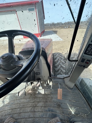 2011 Case IH Magnum 290 Tractor