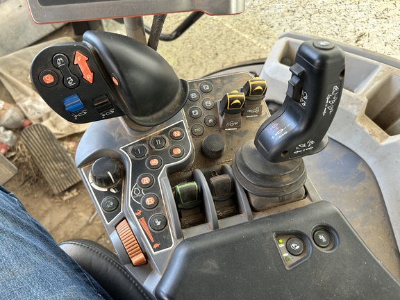 2019 Kubota M8-201 Tractor