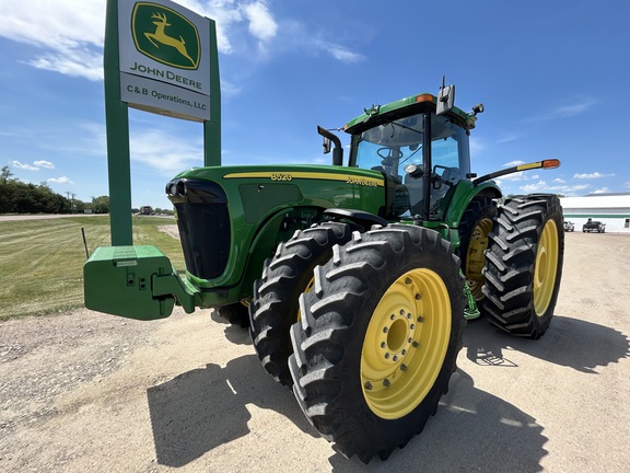 2003 John Deere 8520 Tractor