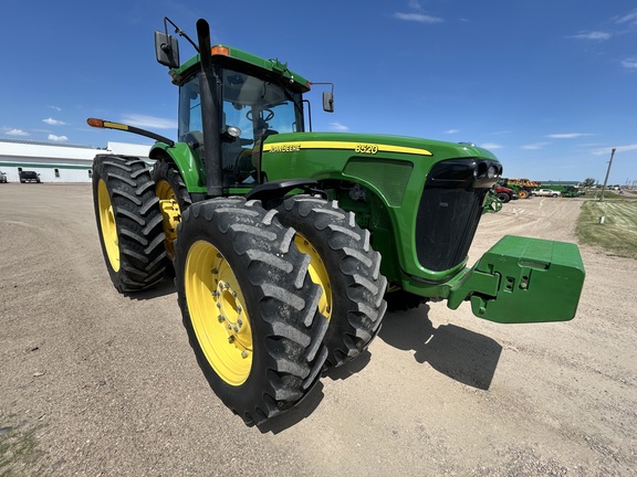 2003 John Deere 8520 Tractor