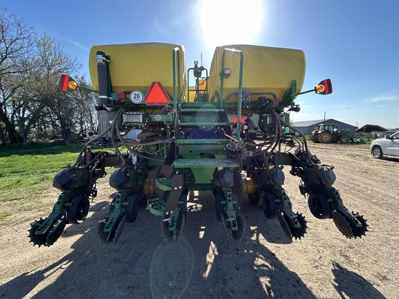 2024 John Deere DB60 Planter