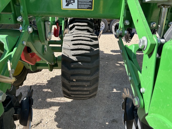 2023 John Deere DB60 Planter