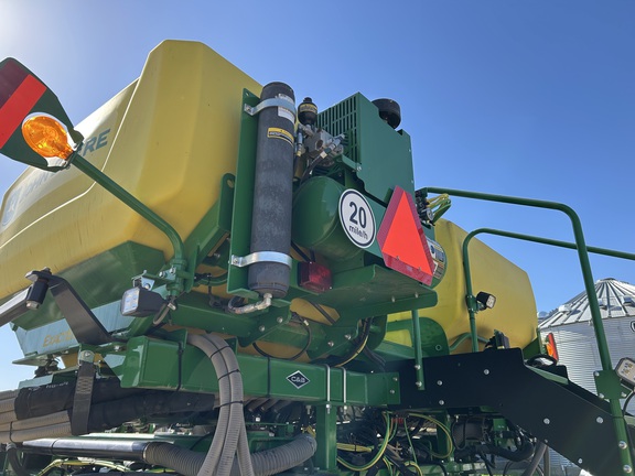2023 John Deere DB60 Planter