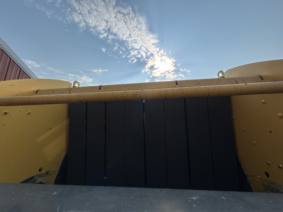 2022 New Holland Rollbelt 560 Baler/Round