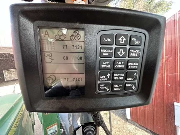 2022 New Holland Rollbelt 560 Baler/Round