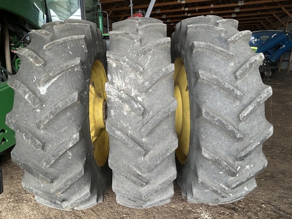 2009 John Deere 9430 Tractor 4WD