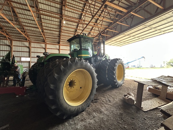 2009 John Deere 9430 Tractor 4WD