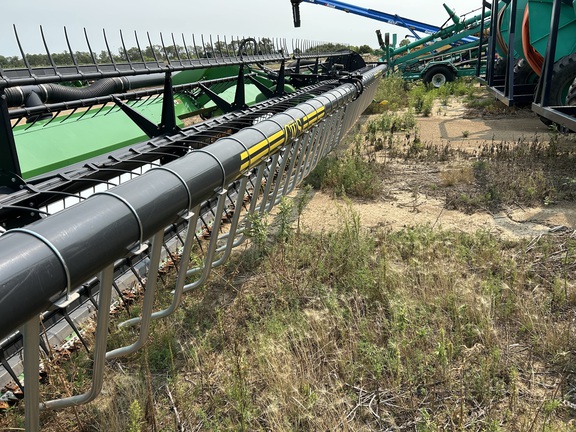 2013 John Deere 640FD Header Combine