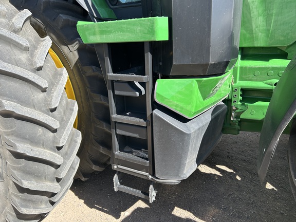 2023 John Deere 8R 410 Tractor