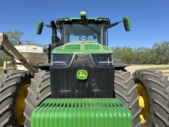 2023 John Deere 8R 410 Tractor