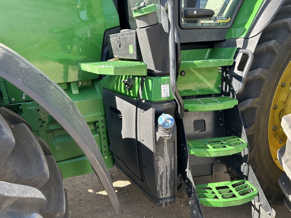 2023 John Deere 8R 410 Tractor