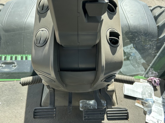 2023 John Deere 8R 410 Tractor
