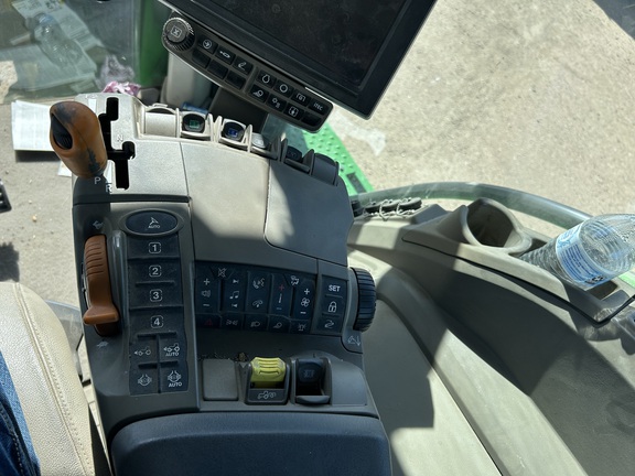 2023 John Deere 8R 410 Tractor