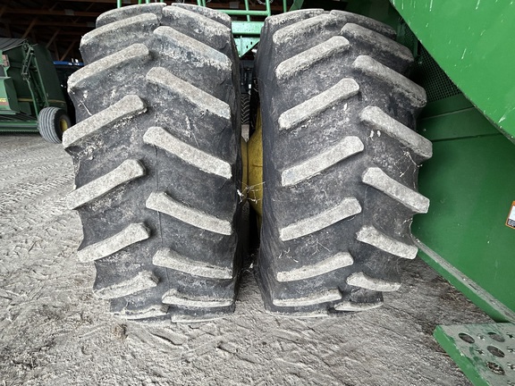 2022 John Deere S770 Combine