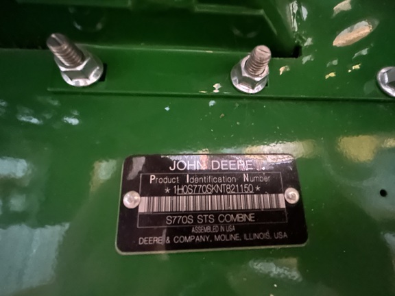 2022 John Deere S770 Combine