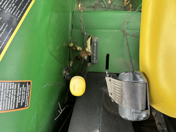 2005 John Deere 5325 Tractor