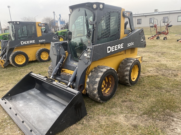 2018 John Deere 320G Skid Steer Loader