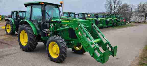 2022 John Deere 5090E Tractor