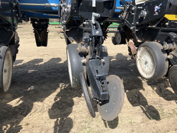 Kinze 3700 Planter