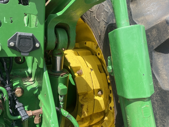 2015 John Deere 8345R Tractor