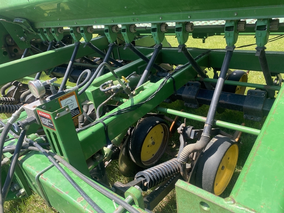 1997 John Deere 750 Drill