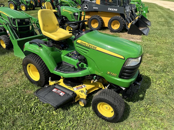 2009 John Deere X720 Garden Tractor