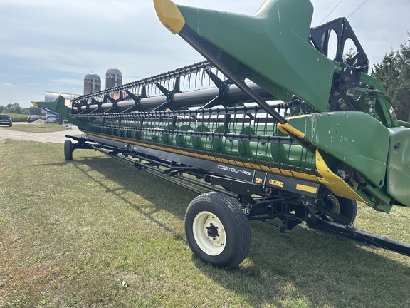 2007 John Deere 635F Header Combine